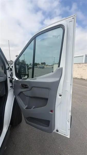 2018 Ford Transit T-250