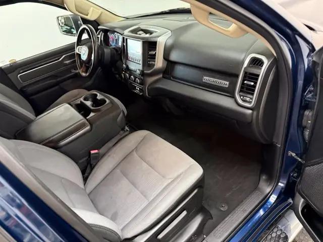 2019 Ram 1500 Big Horn/Lone Star Crew Cab 4x4 57 Box