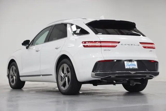 2026 Genesis GV70 2.5T Advanced