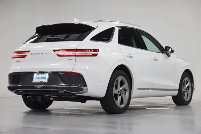 2026 Genesis GV70 2.5T Advanced