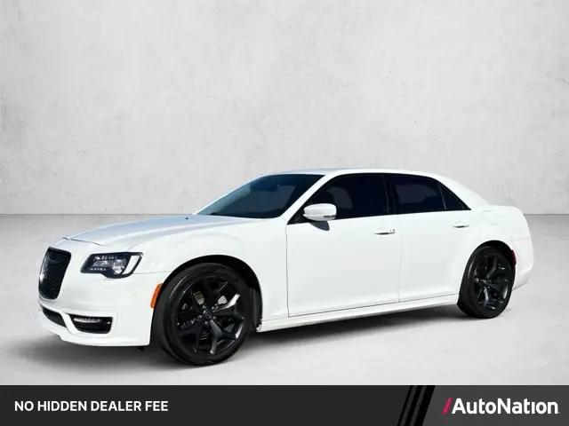 2023 Chrysler 300 Touring L for sale in Las Vegas, NV