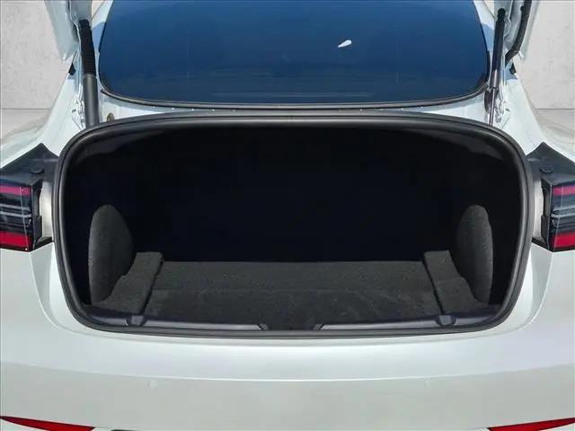 2021 Tesla Model 3 Standard Range Plus Rear-Wheel Drive