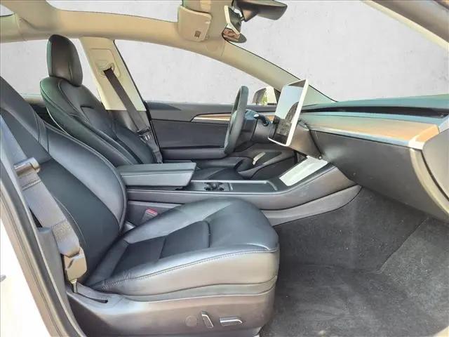 2021 Tesla Model 3 Standard Range Plus Rear-Wheel Drive