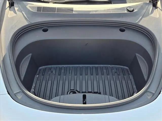 2021 Tesla Model 3 Standard Range Plus Rear-Wheel Drive