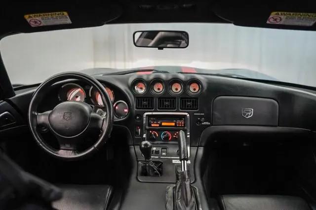 2000 Dodge Viper GTS