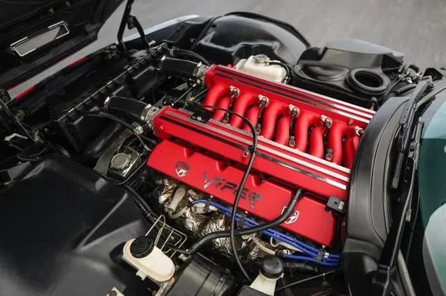 2000 Dodge Viper GTS