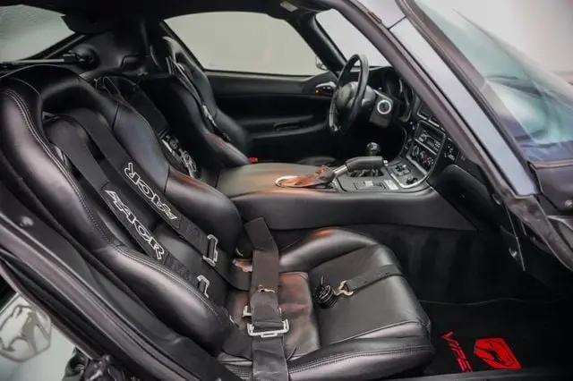 2000 Dodge Viper GTS