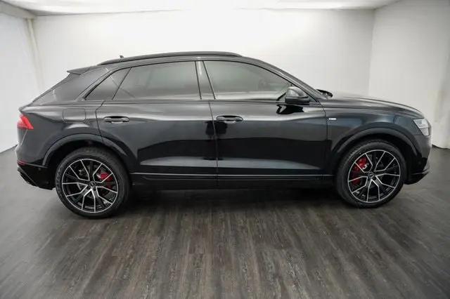 2021 Audi Q8 Premium Plus 55 TFSI quattro Tiptronic