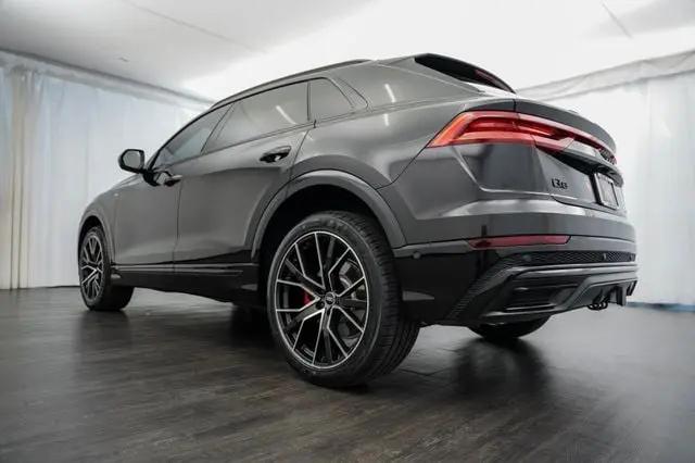 2021 Audi Q8 Premium Plus 55 TFSI quattro Tiptronic