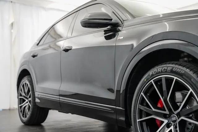 2021 Audi Q8 Premium Plus 55 TFSI quattro Tiptronic