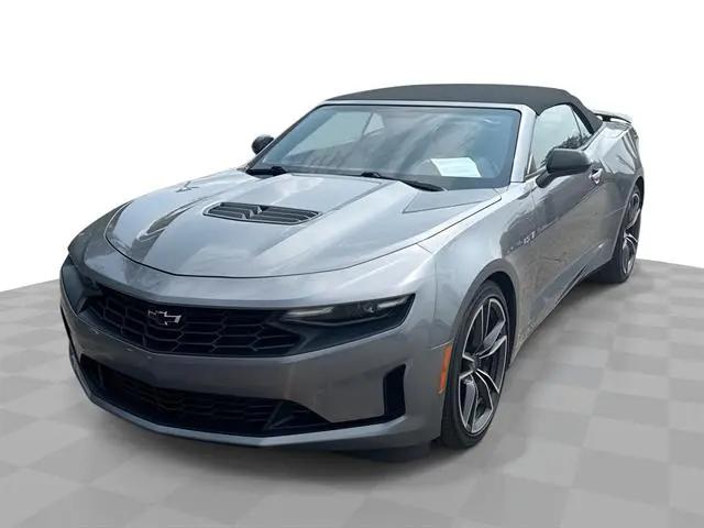 2021 Chevrolet Camaro RWD Convertible LT1 for sale in Birch Run, MI