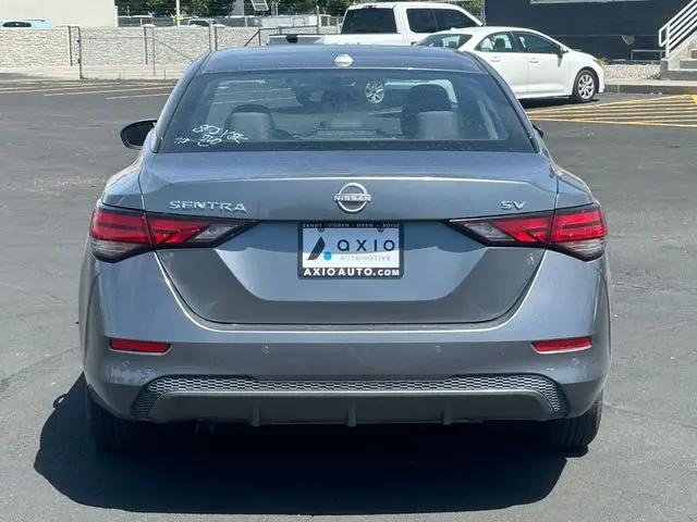 2024 Nissan Sentra SV Xtronic CVT