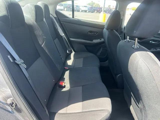 2024 Nissan Sentra SV Xtronic CVT