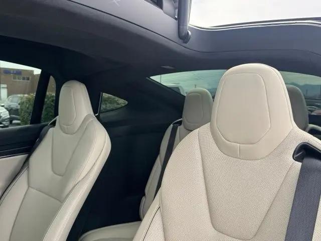 2023 Tesla Model X Plaid Tri Motor All-Wheel Drive