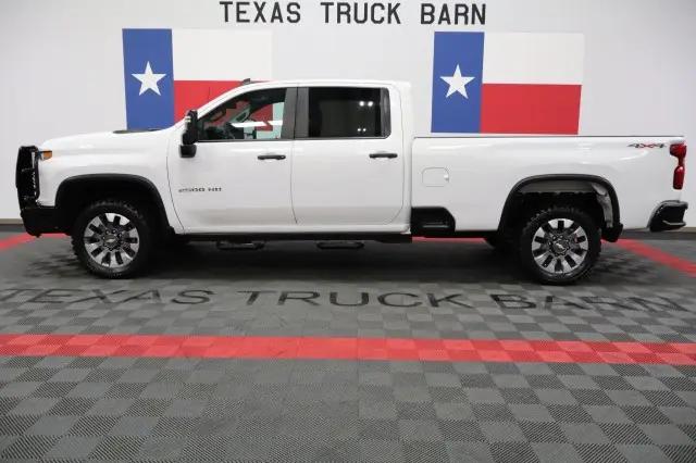 2022 Chevrolet Silverado 2500HD 4WD Crew Cab Long Bed Custom for sale in Mansfield, TX