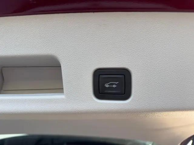 2025 GMC Acadia FWD Denali
