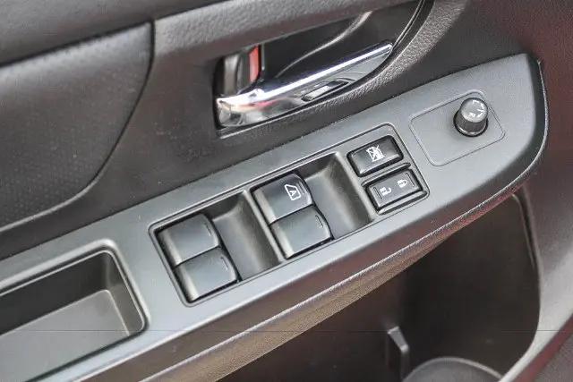 2013 Subaru Impreza 2.0i Limited