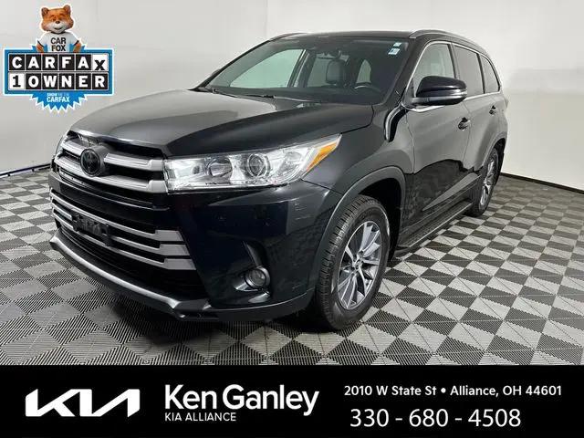 2019 Toyota Highlander XLE for sale in Alliance, OH
