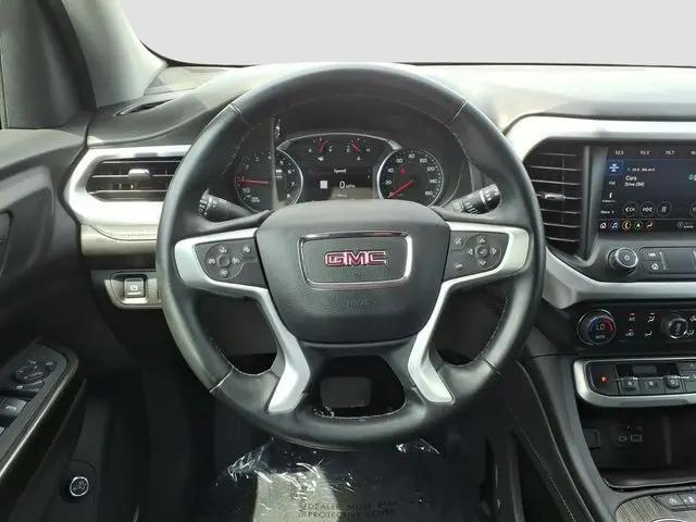 2023 GMC Acadia AWD SLT
