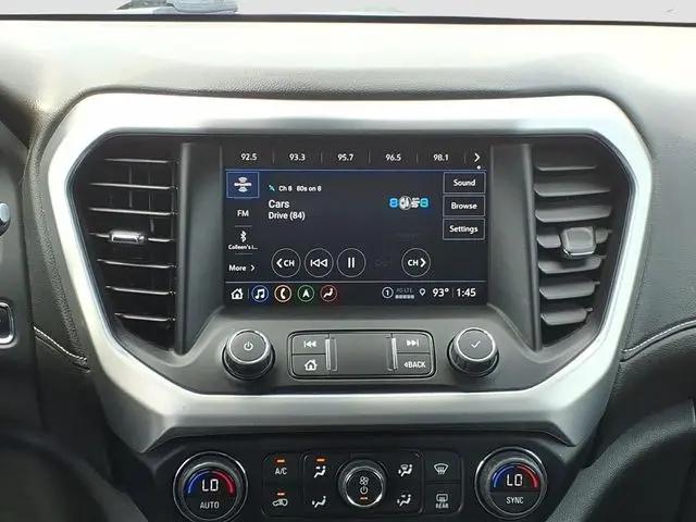 2023 GMC Acadia AWD SLT