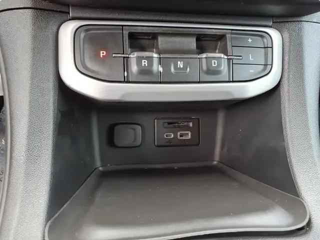 2023 GMC Acadia AWD SLT
