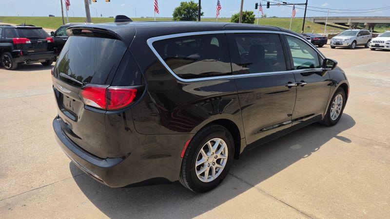 2017 Chrysler Pacifica Touring Plus