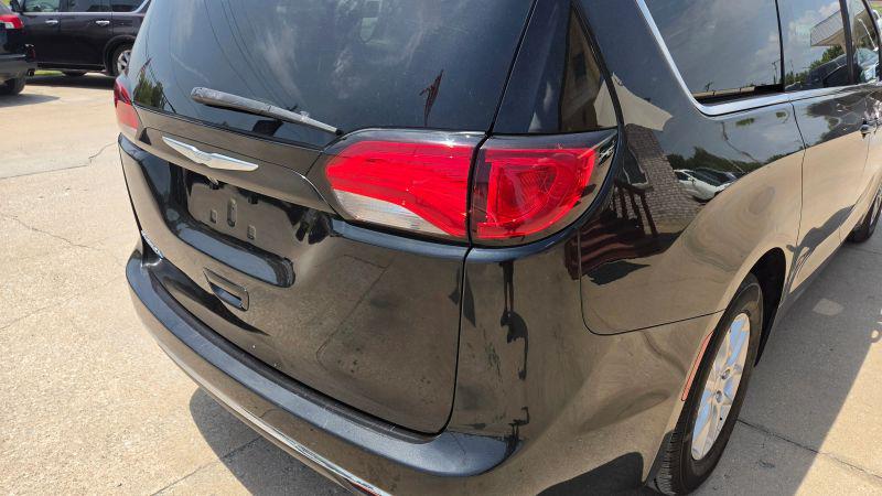 2017 Chrysler Pacifica Touring Plus