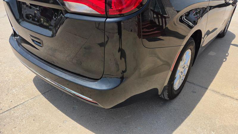2017 Chrysler Pacifica Touring Plus