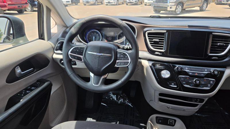 2017 Chrysler Pacifica Touring Plus