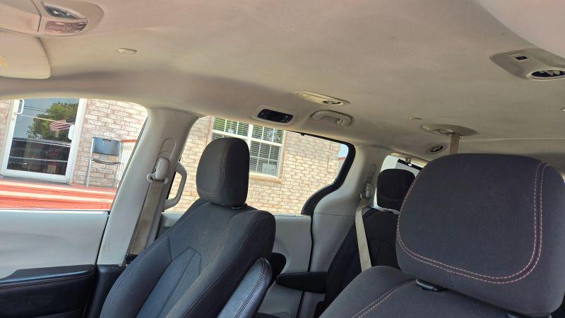 2017 Chrysler Pacifica Touring Plus