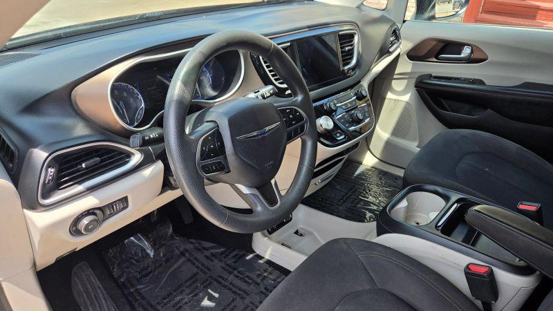2017 Chrysler Pacifica Touring Plus