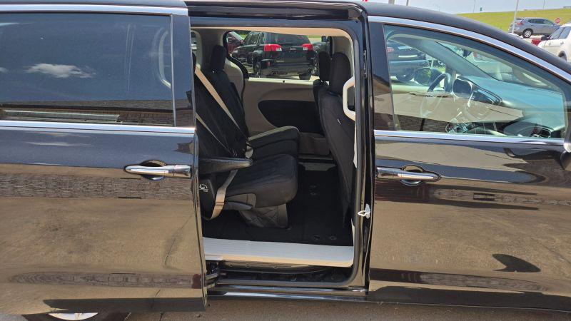 2017 Chrysler Pacifica Touring Plus