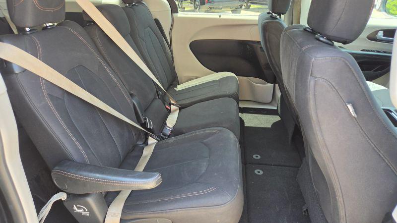 2017 Chrysler Pacifica Touring Plus