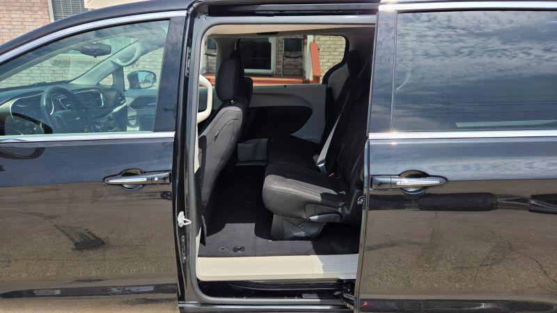 2017 Chrysler Pacifica Touring Plus