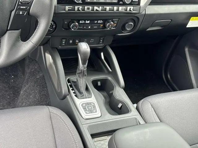 2026 Nissan Frontier Crew Cab SV 4x4