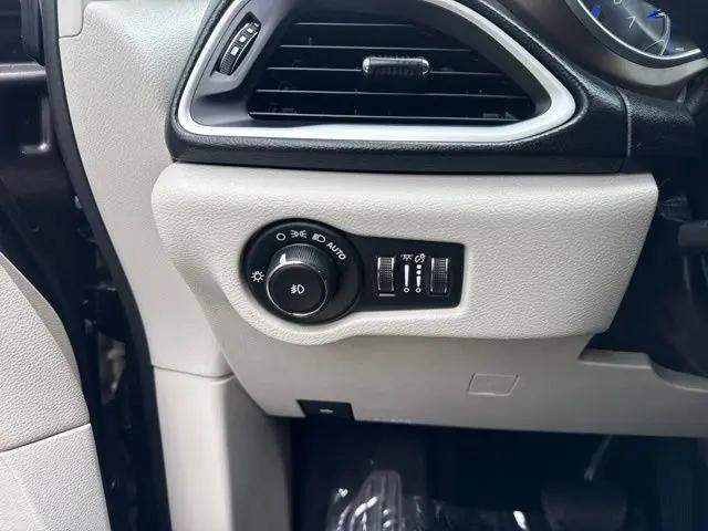 2019 Chrysler Pacifica Touring L