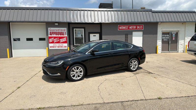 2015 Chrysler 200 Limited for sale near Fairborn, OH