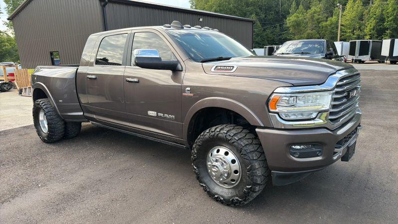 2021 Ram 3500 Limited Longhorn Mega Cab 4x4 6'4" Box