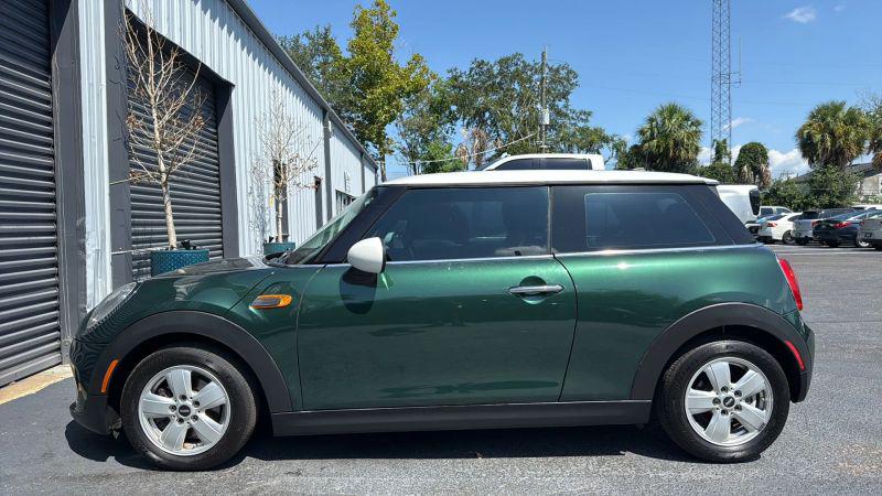 2015 MINI Hardtop Cooper
