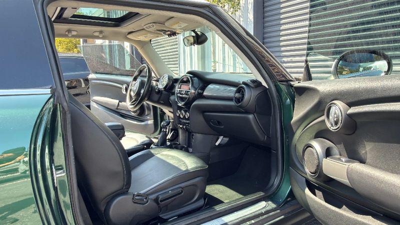 2015 MINI Hardtop Cooper