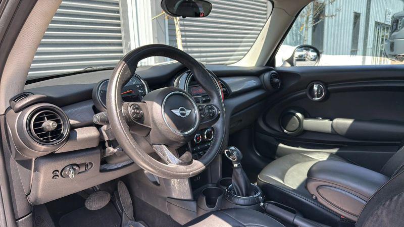 2015 MINI Hardtop Cooper