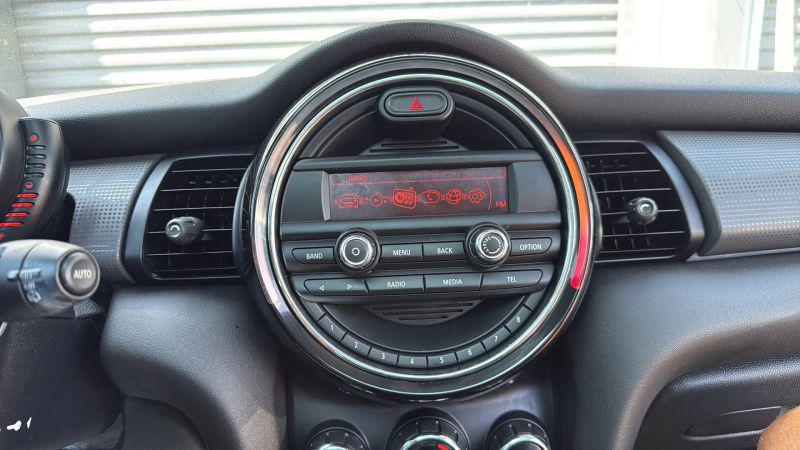2015 MINI Hardtop Cooper