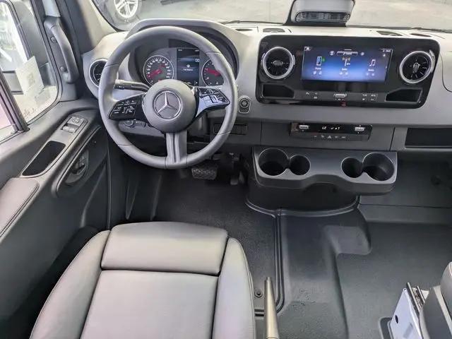 2026 Mercedes-Benz Sprinter 2500 High Roof 4-Cyl Diesel