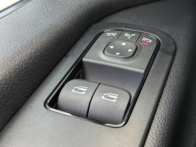 2026 Mercedes-Benz Sprinter 2500 High Roof 4-Cyl Diesel