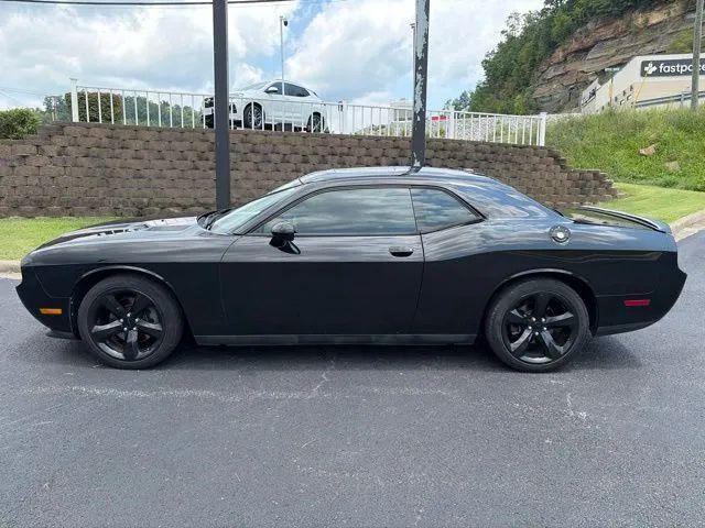 2014 Dodge Challenger SXT Plus