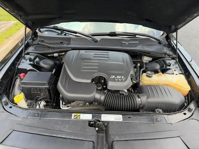 2014 Dodge Challenger SXT Plus