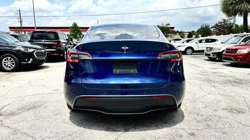 2021 Tesla Model Y Standard Range Rear-Wheel Drive