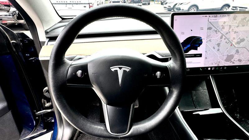 2021 Tesla Model Y Standard Range Rear-Wheel Drive