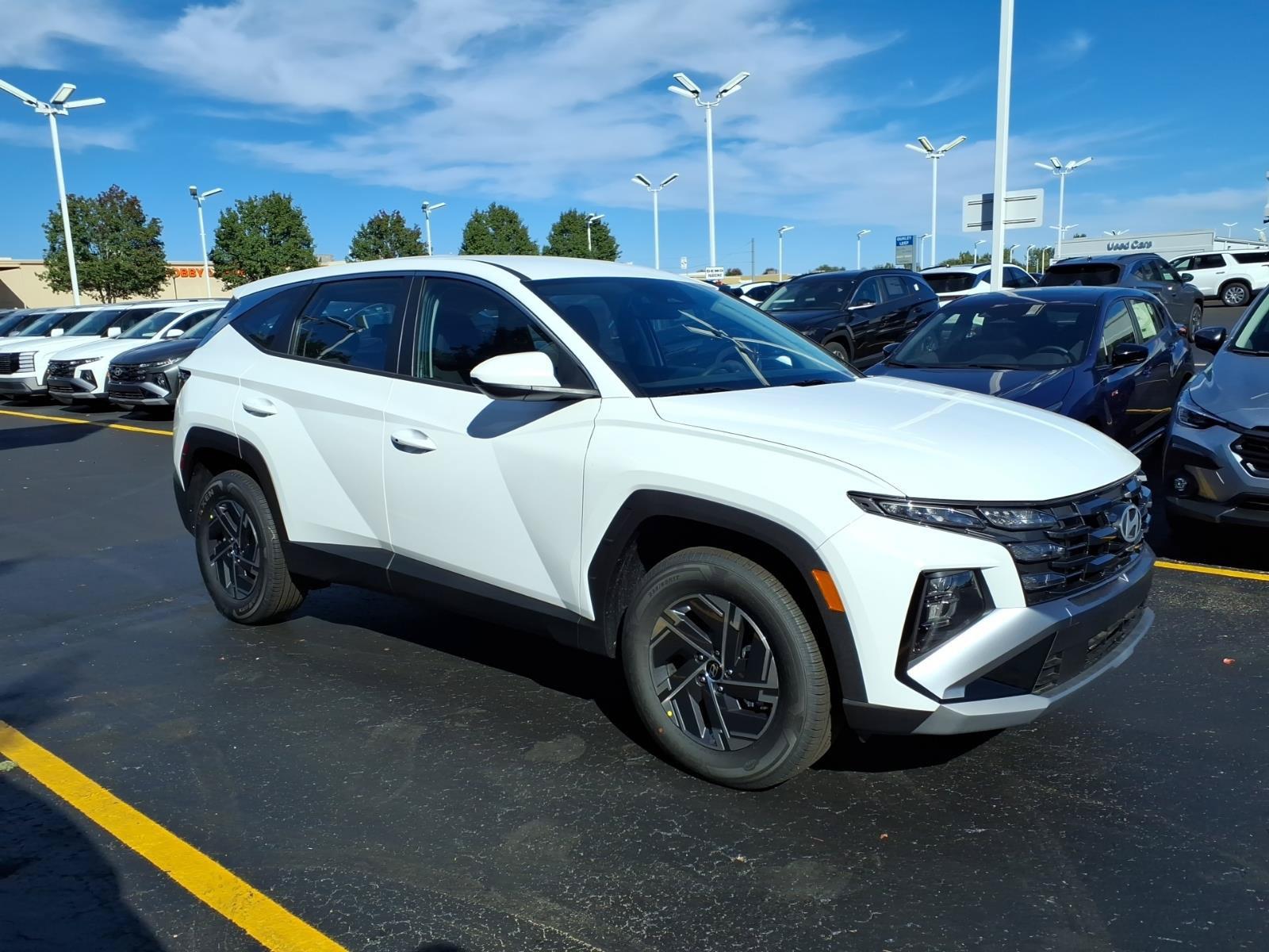 2026 Hyundai Tucson Hybrid Blue SE