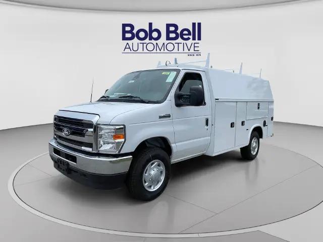 2027 Ford E-350 Cutaway E-350 for sale in Glen Burnie, MD